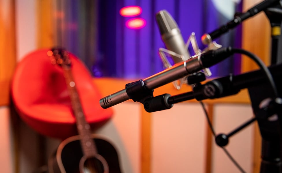 AKG C451 B and Neuman U 87 Ai