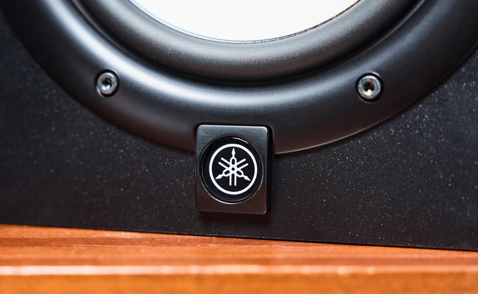 Yamaha HS8 Studio Monitor Logo