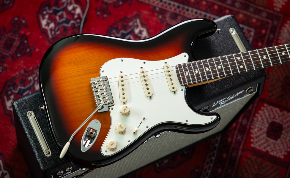 Fender Player II Stratocaster in 3-Color Sunburst
