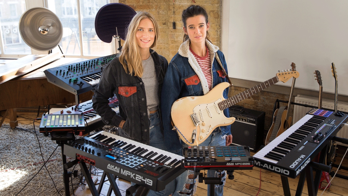 At Home with HANNIE: How Annie Wagstaff & Hannah Koppenberg Transformed Their London Flat into a Dream Studio