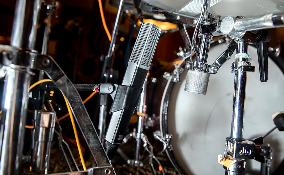 Shure MD 441 Miking Kick Drum