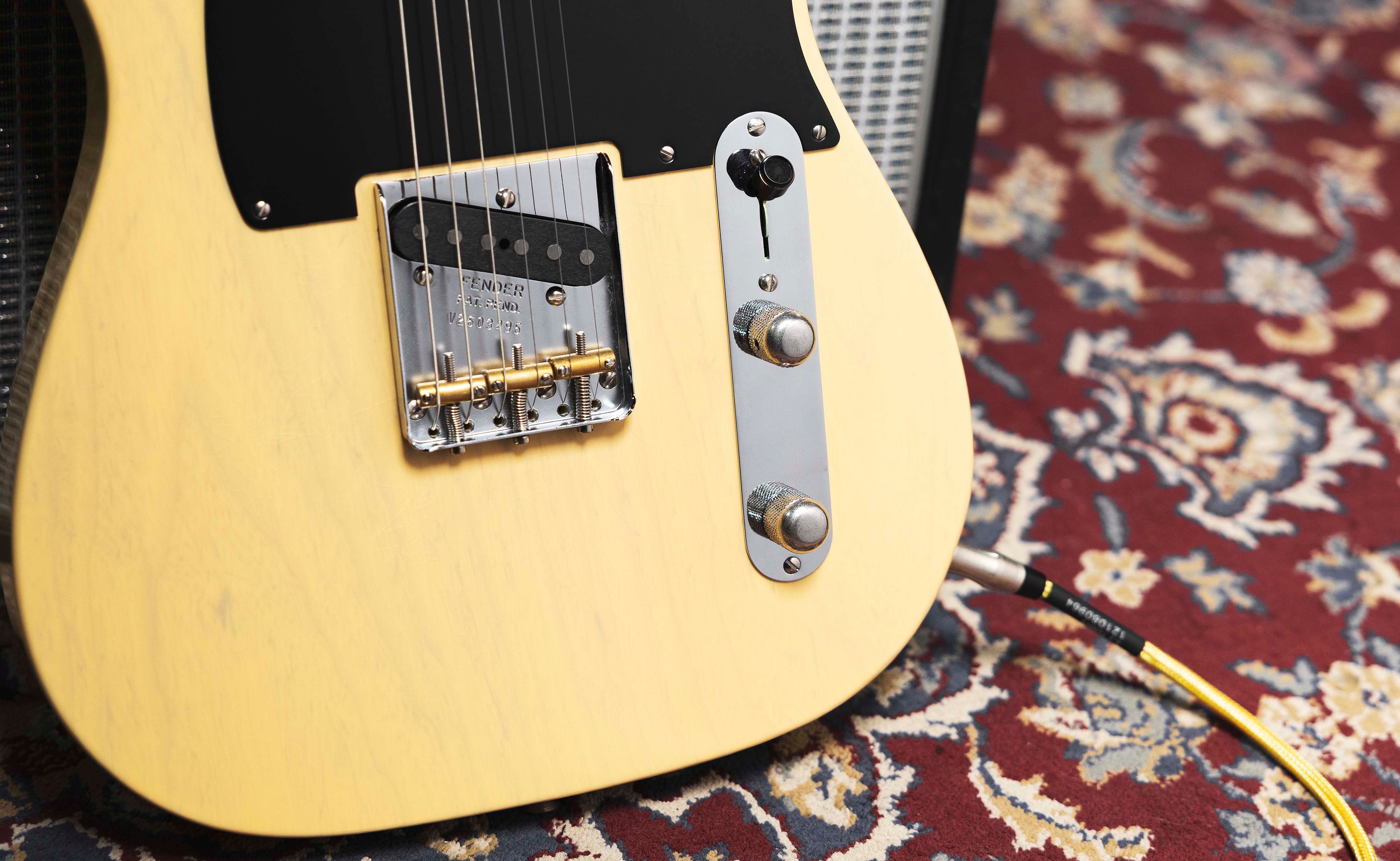 Fender_75th_Anniversary_AVII_1951_Nocaster_Bridge_Controls_Inline.jpg