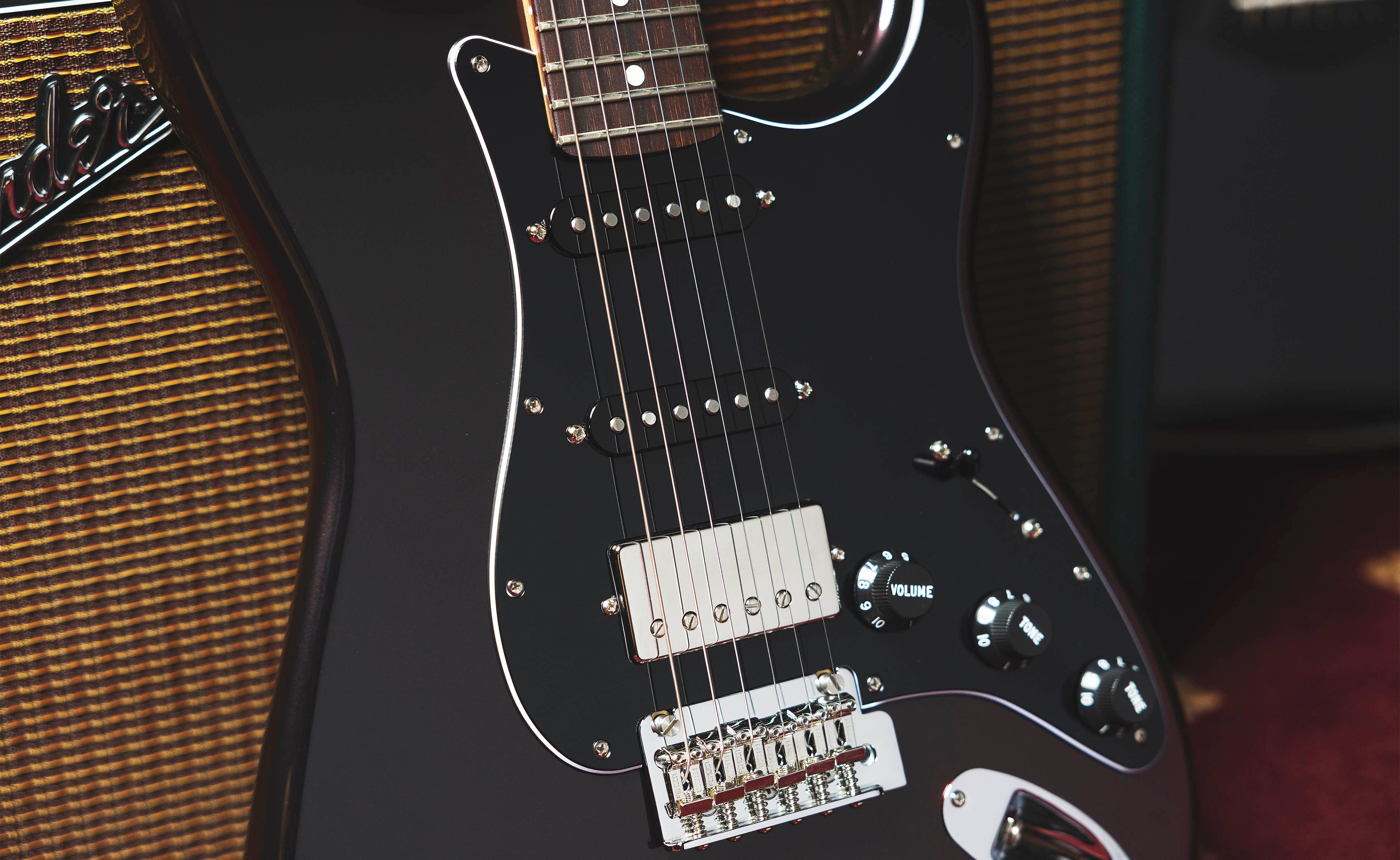 Fender_Player_II_Chameleon_Inline.jpg