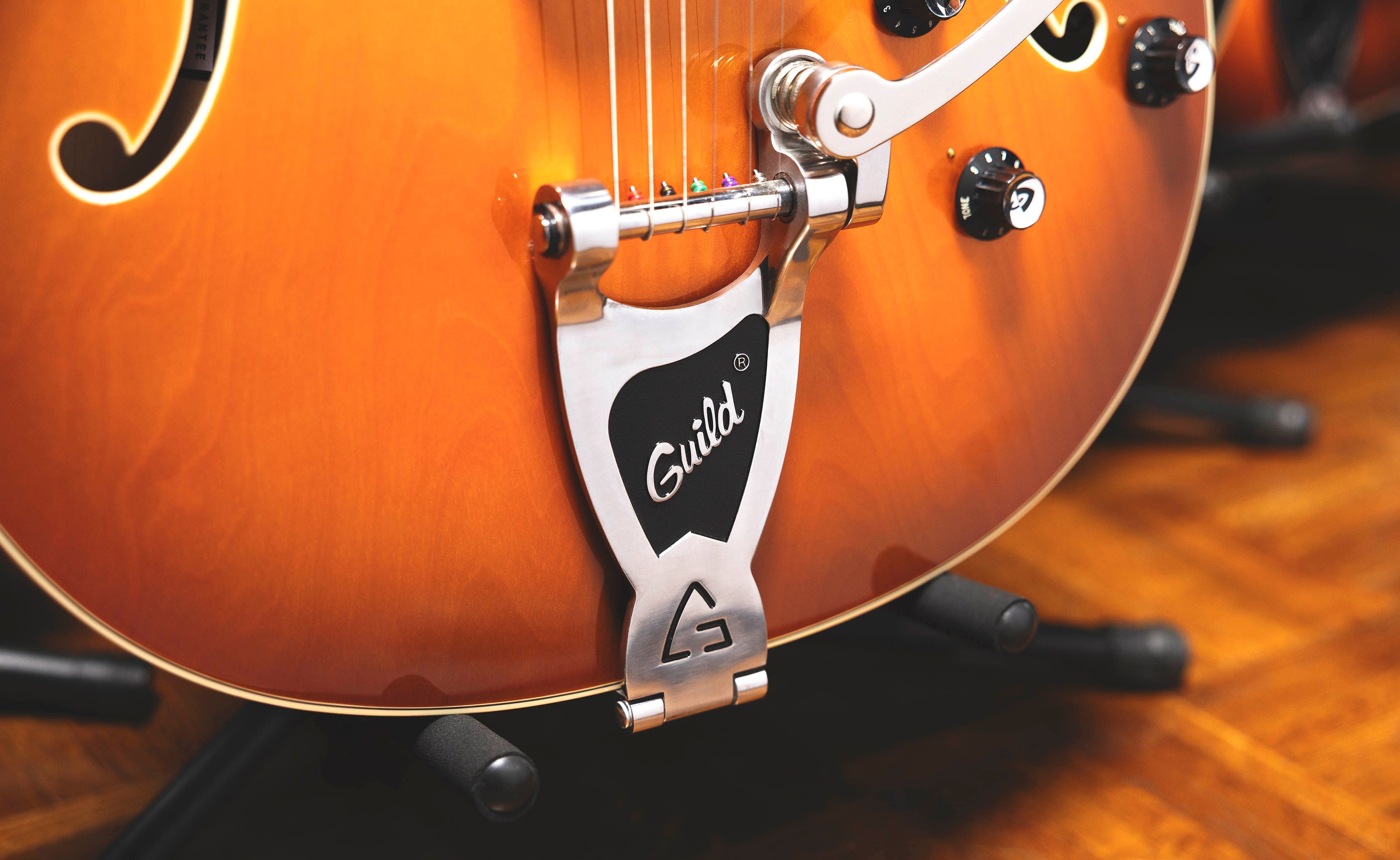 Guild_Starfire_Deluxe_DC_GVT_Honey_Burst_Guild_Vibrato_Tailpiece_Inline.jpg