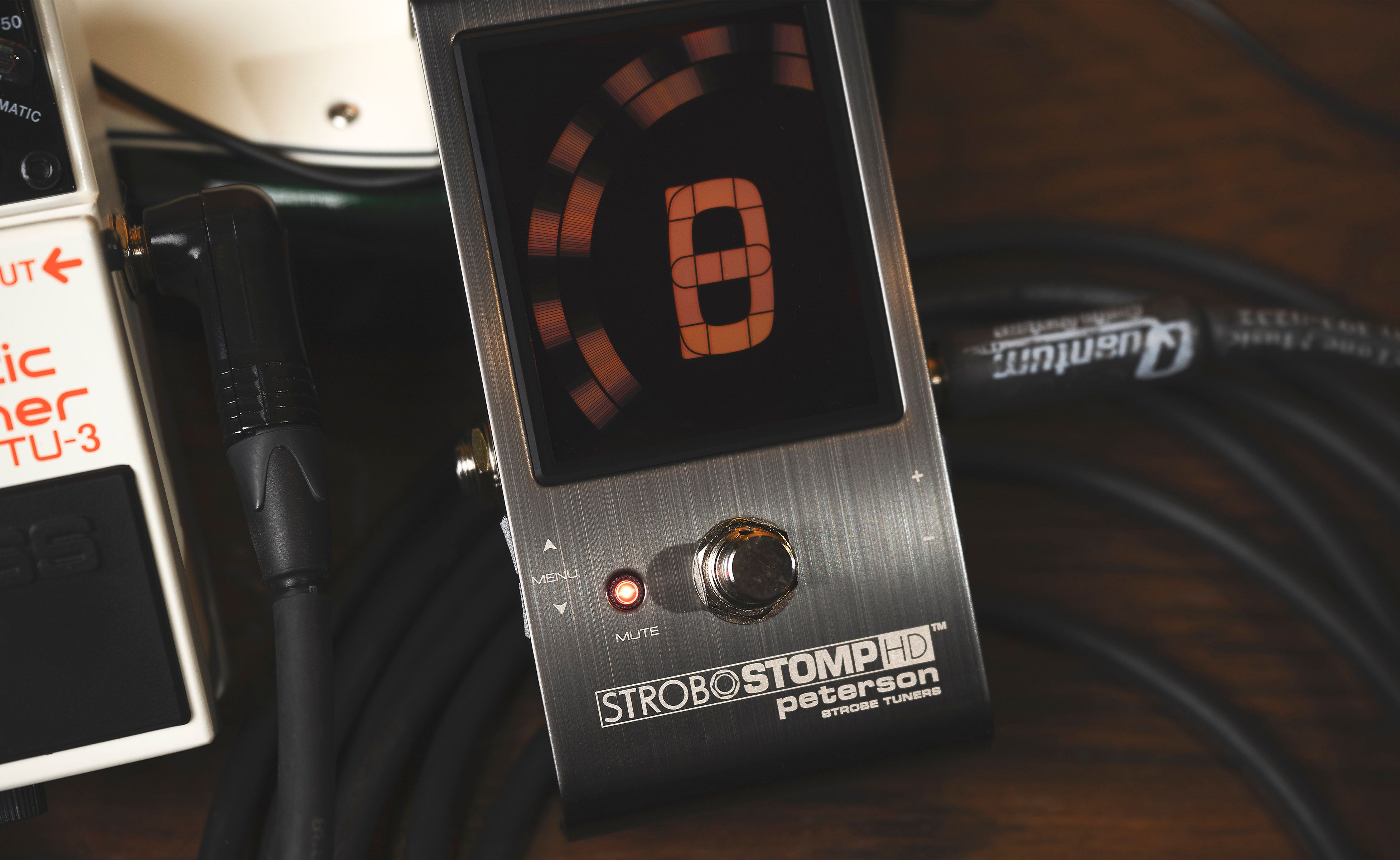 Peterson_StroboStomp_HD_Tuner_Pedal_Inline.jpg