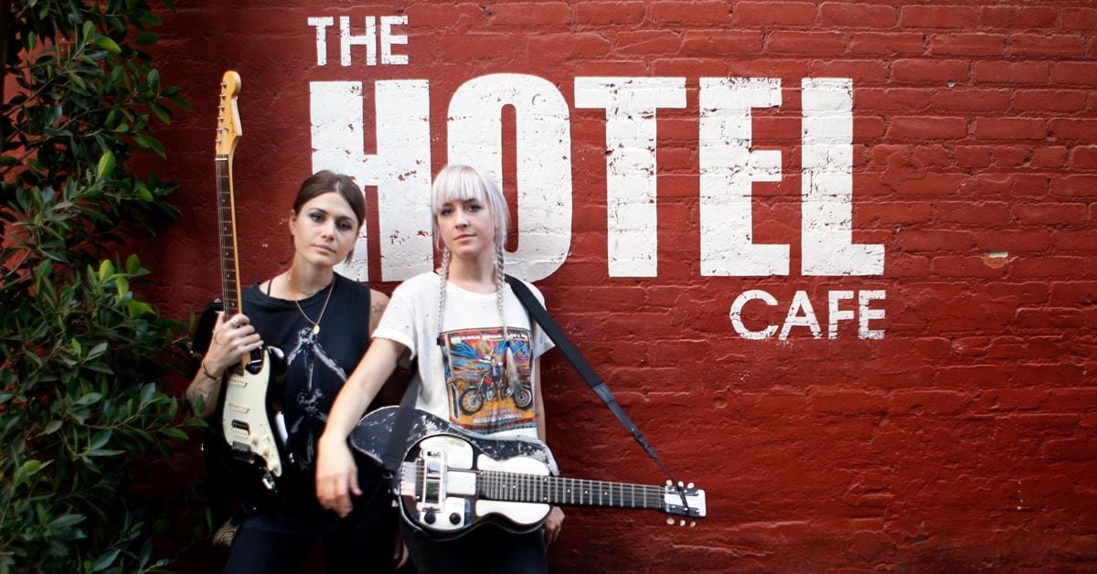 Larkin Poe: Backstage at the Hotel Cafe