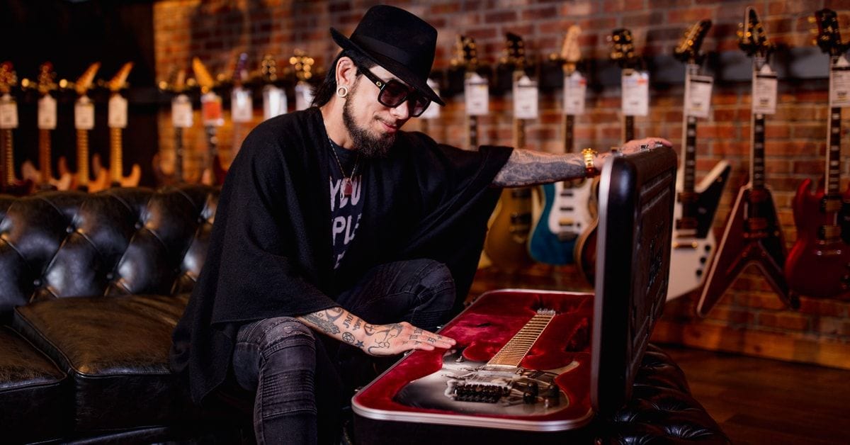 Reunited: Dave Navarro's 'Nothing's Shocking' Ibanez Guitar