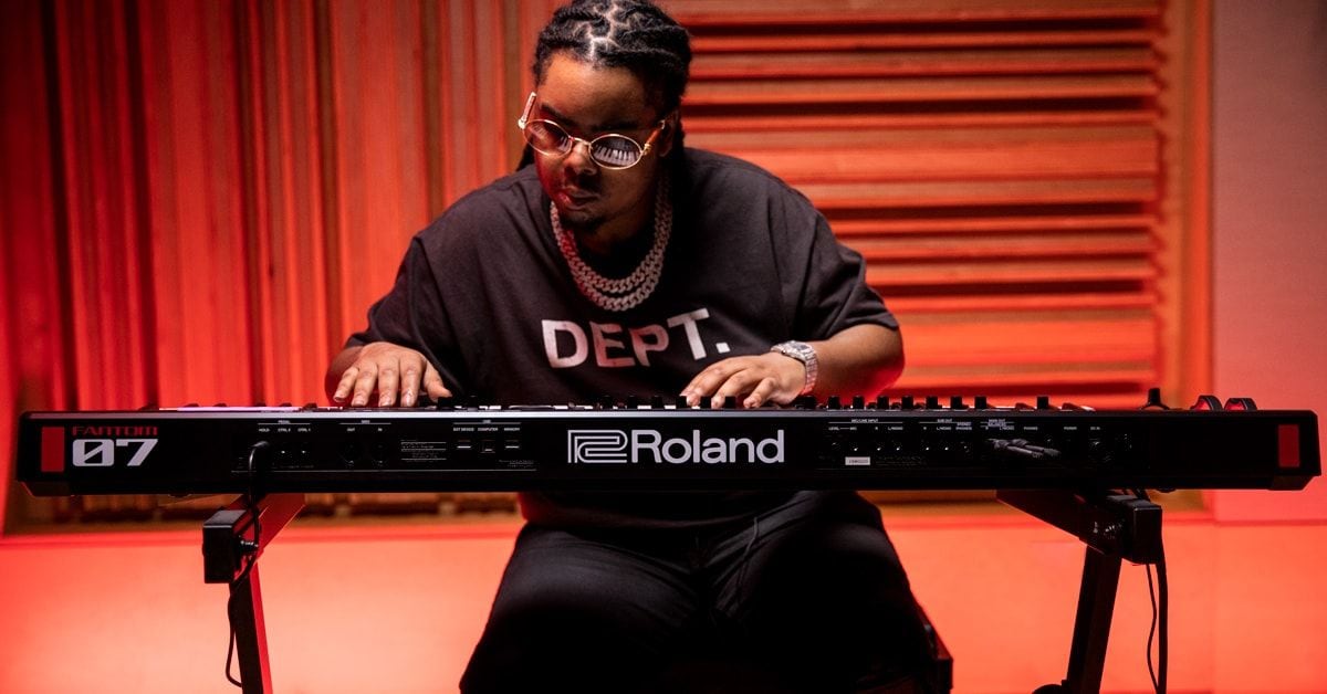 Roland FANTOM-0 Synthesizer Workstation | Chopsquad DJ Demo