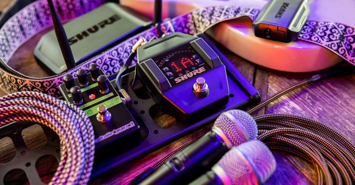 Trouble-Free Transmission | Shure GLX-D+ Dual Band Wireless Systems