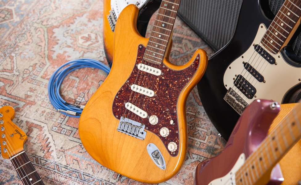 2005 Fender American Deluxe Stratocaster