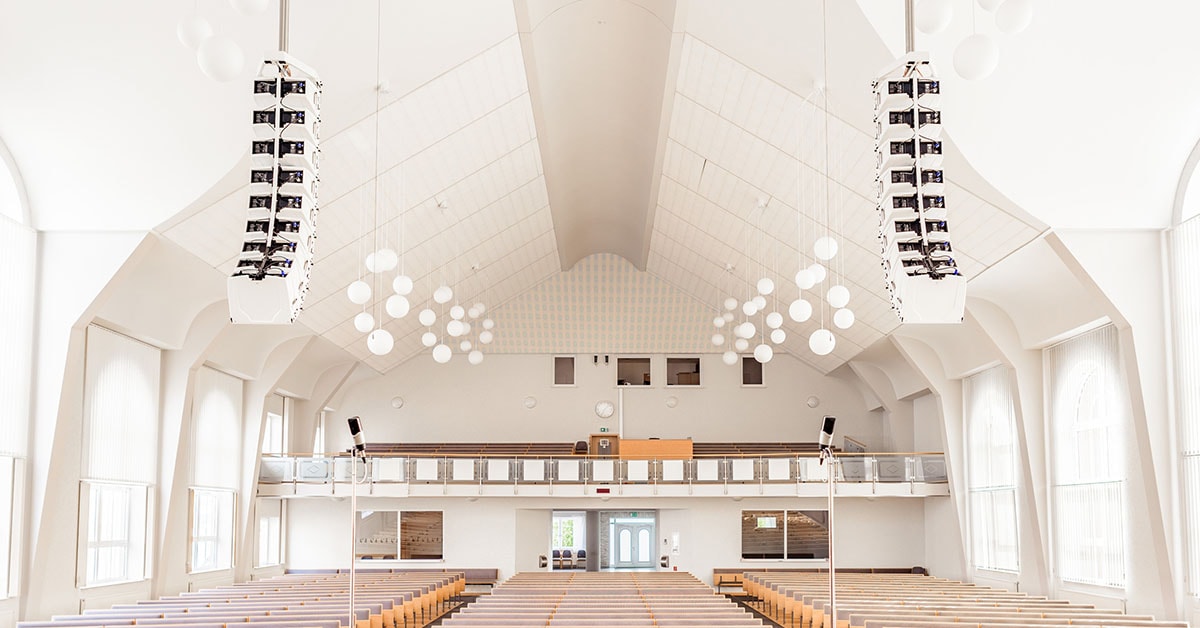 Finding The Best Line Array Speakers For Your House of Worship
