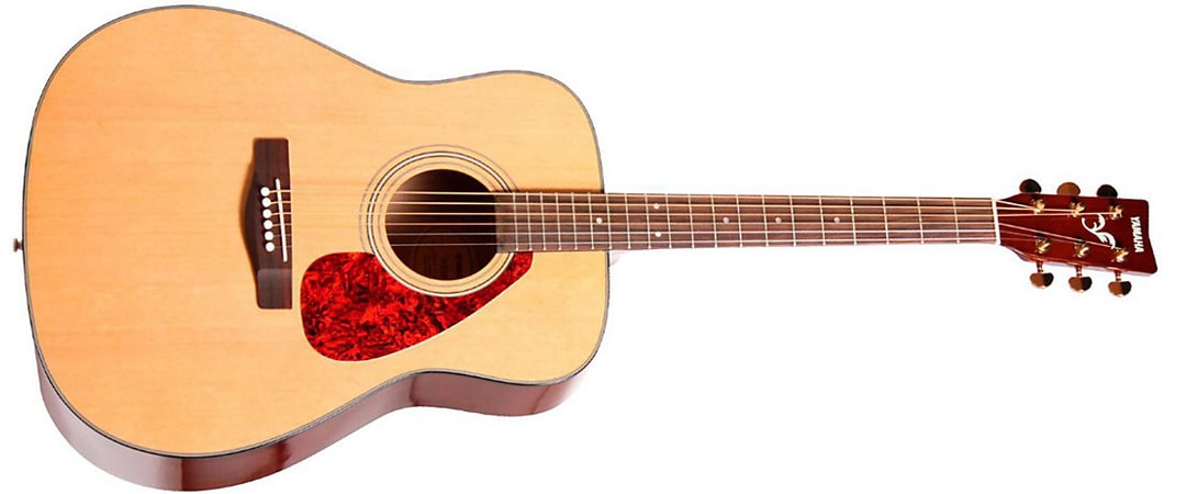 Yamaha F335 Acoustic Guitar