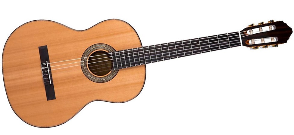 Nylon Or Steel String Guitar - Which Is Best? (With Examples) 