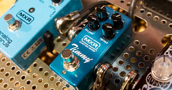 How to Choose the Best Guitar Pedals