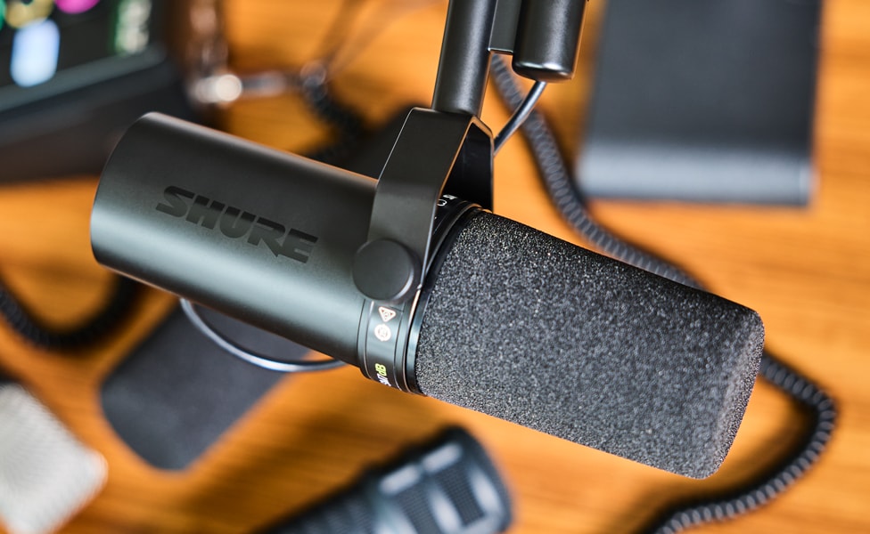 Shure SM7dB Dynamic Microphone