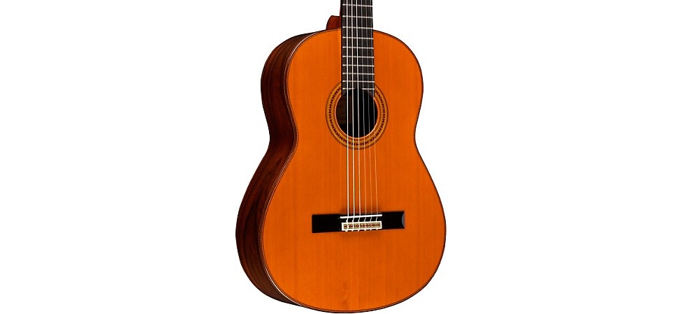 The Best Nylon-String Acoustics, A Guide to Buying Classical and Flamenco  Guitars