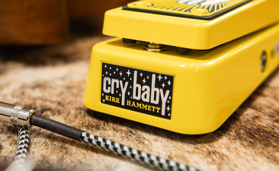 Dunlop Kirk Hammett KH95 Cry Baby Wah Pedal Yellow Sparkle Edition