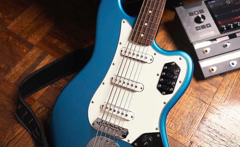 Fender Vintera II Bass VI in Lake Placid Blue