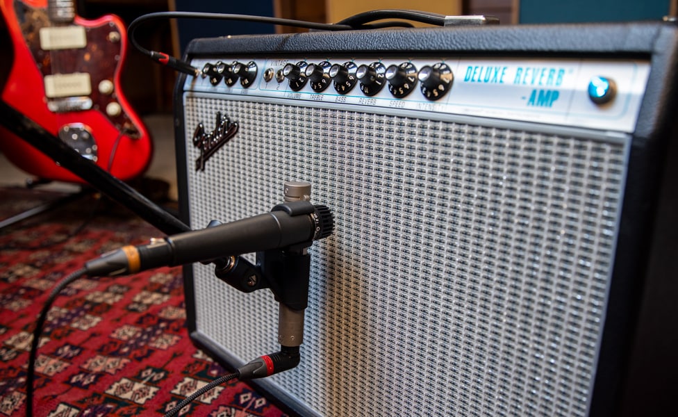 Mic'ed Up Fender '68 Deluxe Reverb with Royer R121 and Shure SM57
