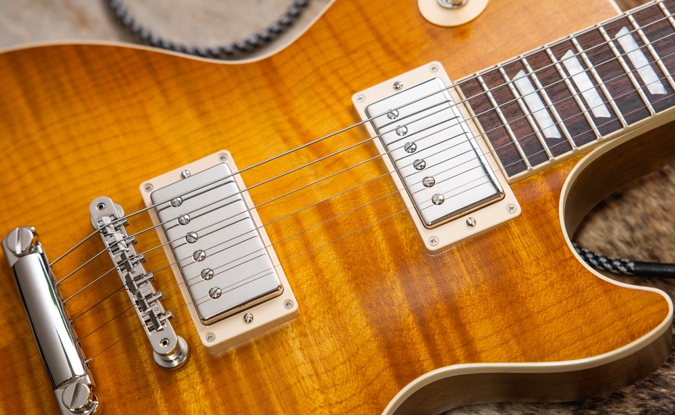 Gibson Kirk Hammett "Greeny" 1959 Les Paul Standard in Greeny Burst