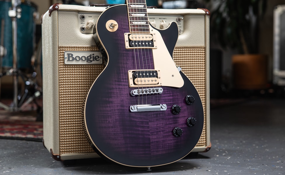 Gibson Les Paul Traditional Pro V AAA Flame Top in Dark Purple Burst