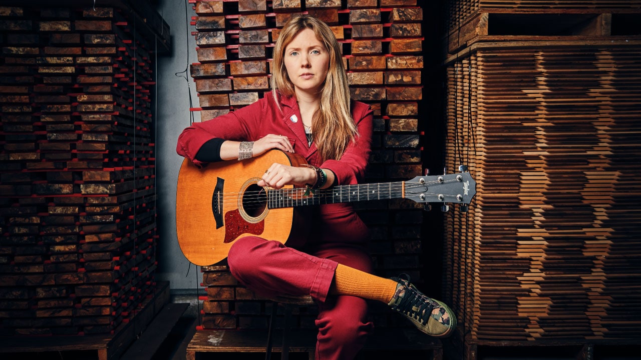 Beatie Wolfe with her Taylor 110e by Patrick Fore