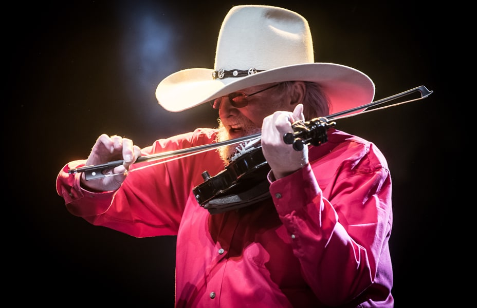 Charlie Daniels playing violin by Erick Anderson