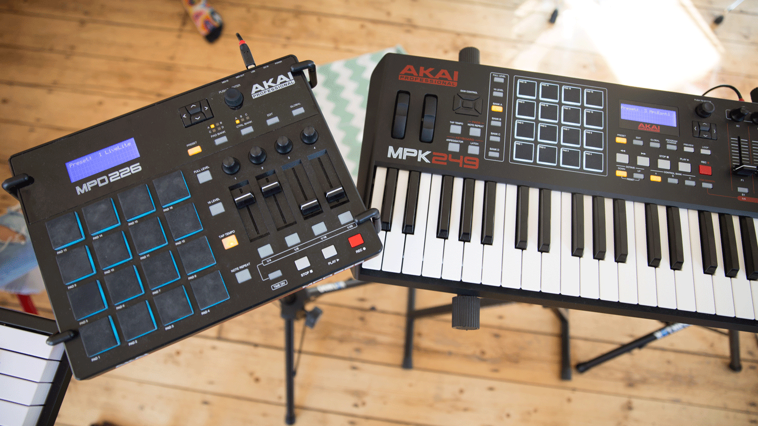 Hannah's AKAI MPD226 and MPK249