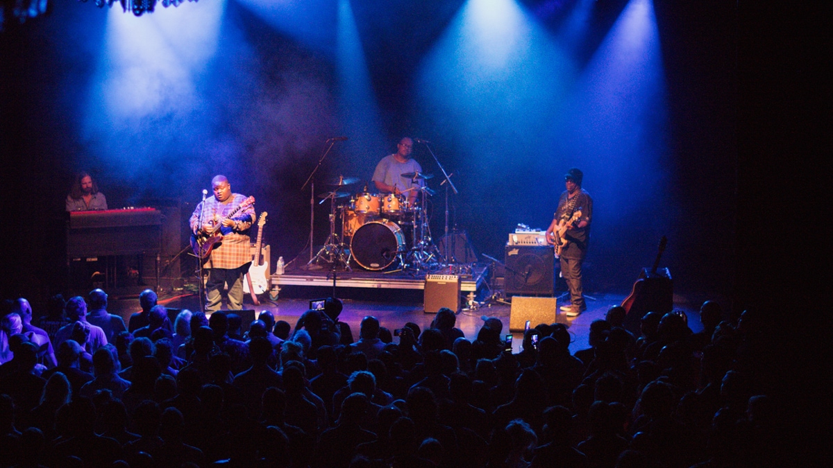 Kingfish Live at the El Rey