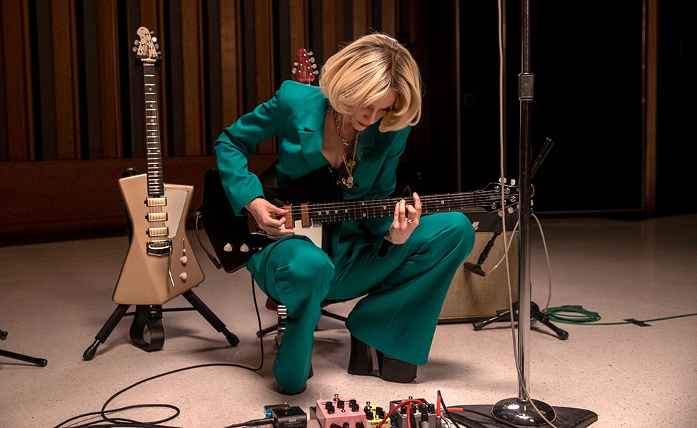 St vincent deals pedalboard