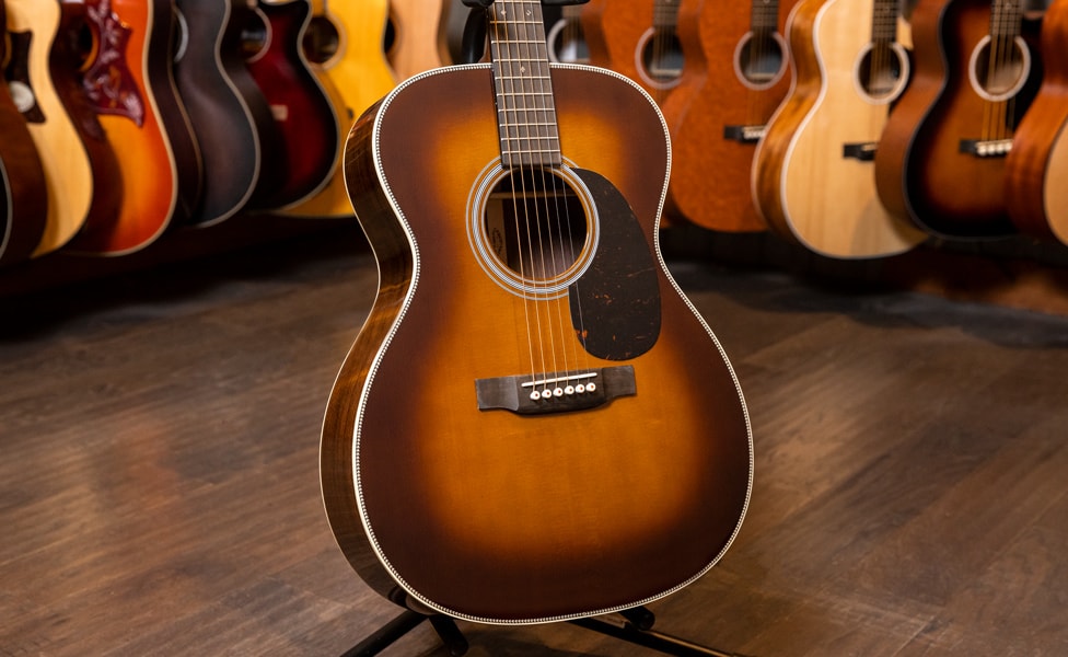 Martin 000-28 Acoustic Guitar in Ambertone