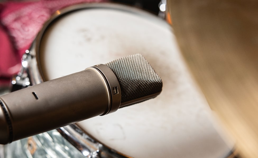 Neumann U 87 Miking Drums