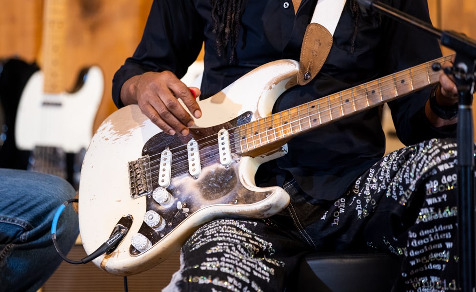 Nile Rodgers "Hitmaker" Fender Stratocaster