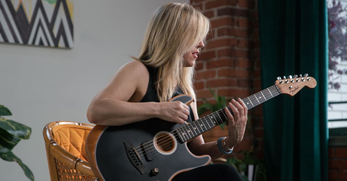 Fender American Acoustasonic Stratocaster | Liz Phair First Impressions