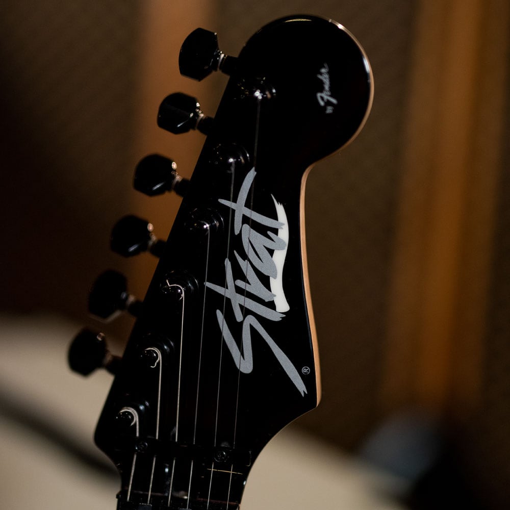 HM Strat Headstock