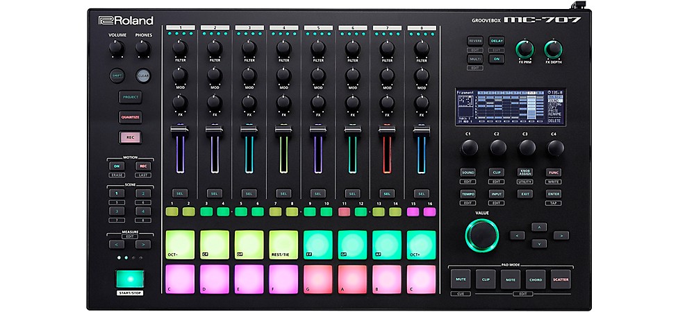 Roland MC-707 GROOVEBOX