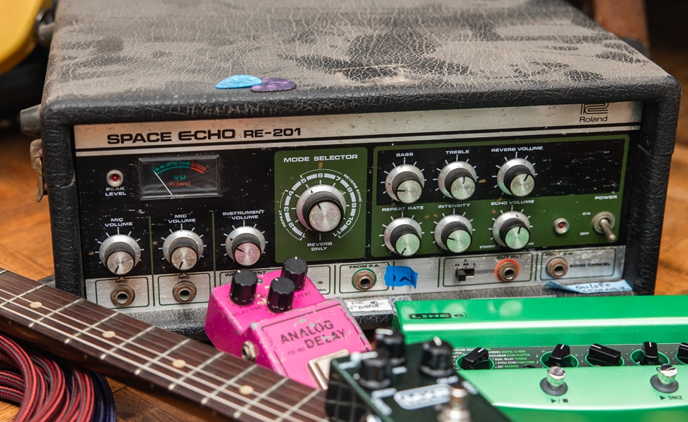 Roland RE-201 Space Echo and Other Delay Pedals