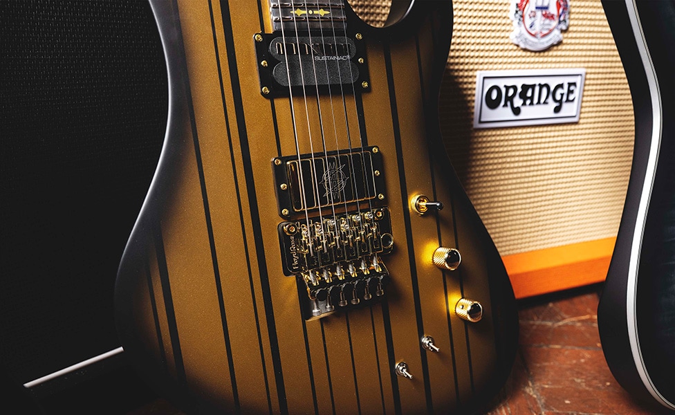Schecter Guitar Research Synyster Gates Custom-S Pickups and Controls