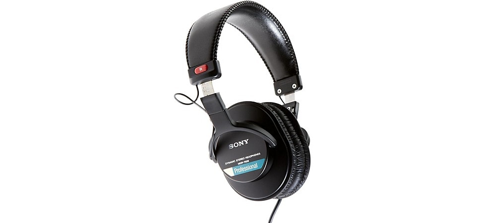 Best headphones for best sale recording mixing and mastering