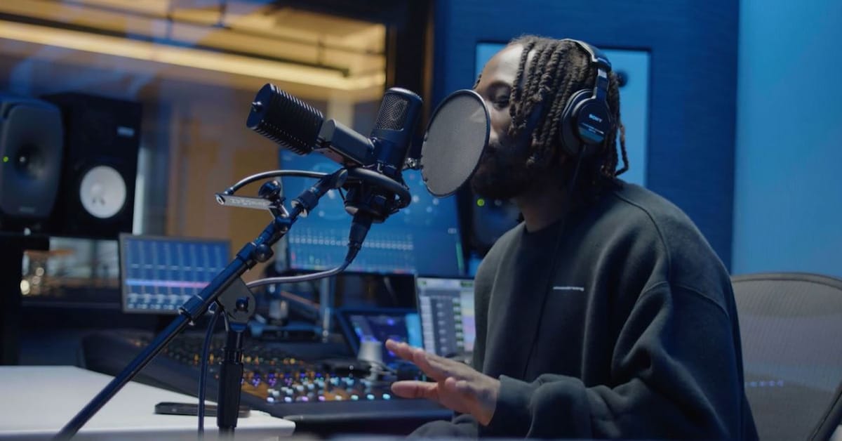 A Spotlight on the Sony C-800G Microphone