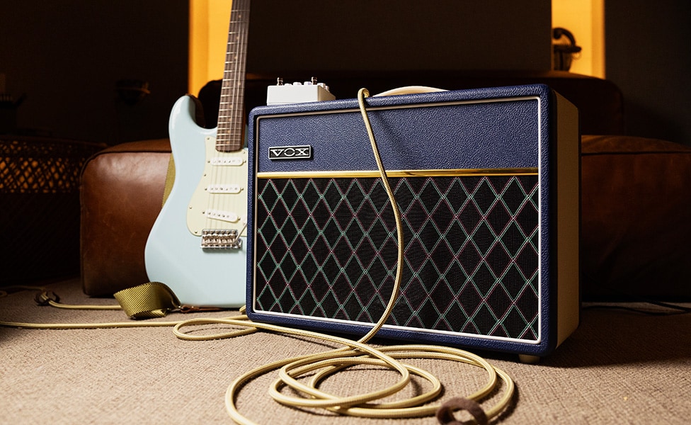 VOX AC10 in Blue/Cream with Keeley Caverns Reverb & Delay Pedal