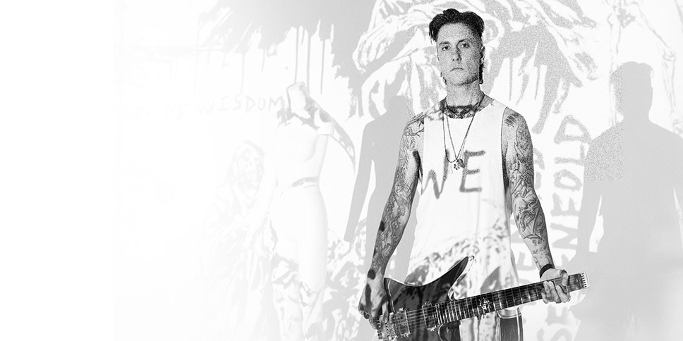 Synyster Gates Signature Gear