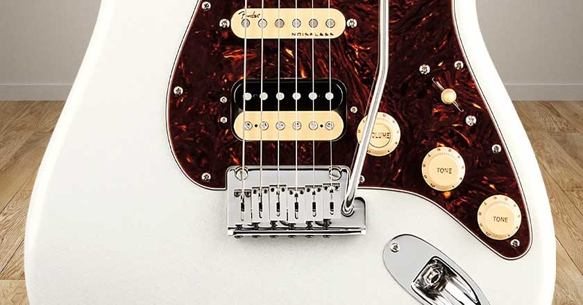 Fender American Ultra Stratocaster HSS Maple Fingerboard Bridge