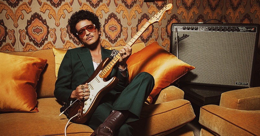 Fender Bruno Mars Stratocaster Artist