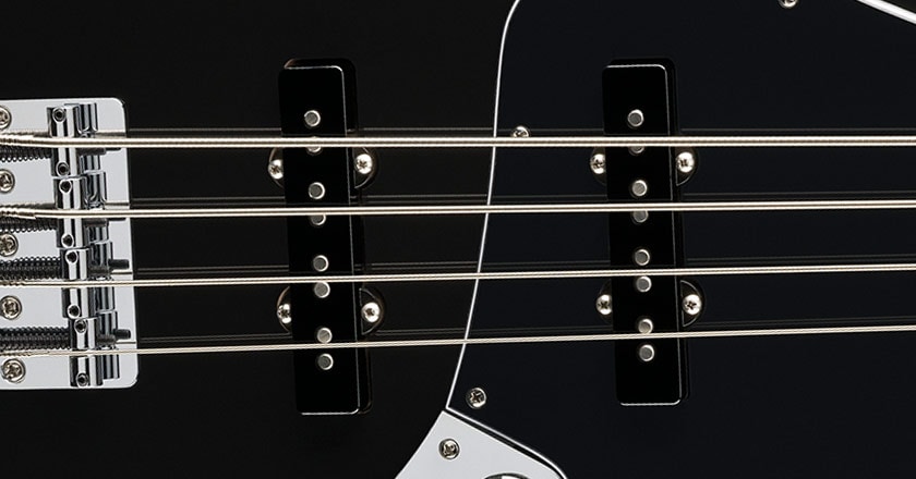 Fender Player II Jazz Bass Maple Fingerboard Single-Coil Pickups