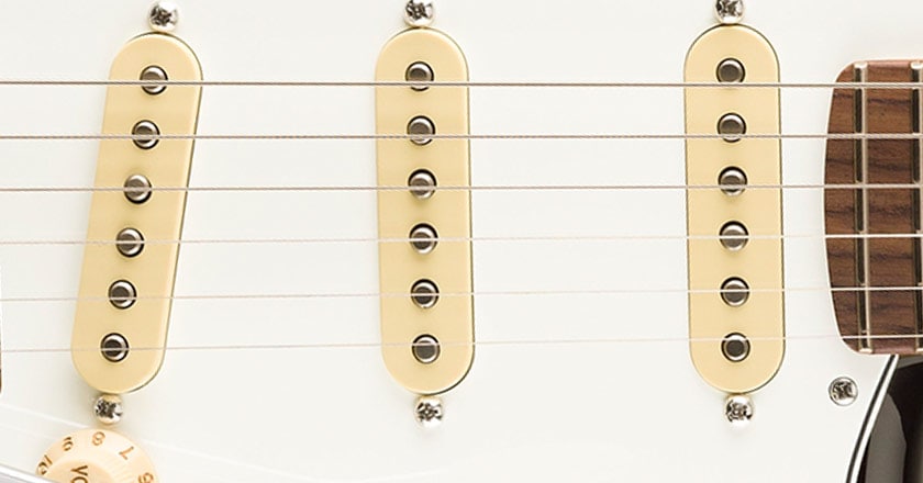 Fender Player II Stratocaster Rosewood Fingerboard Pickups