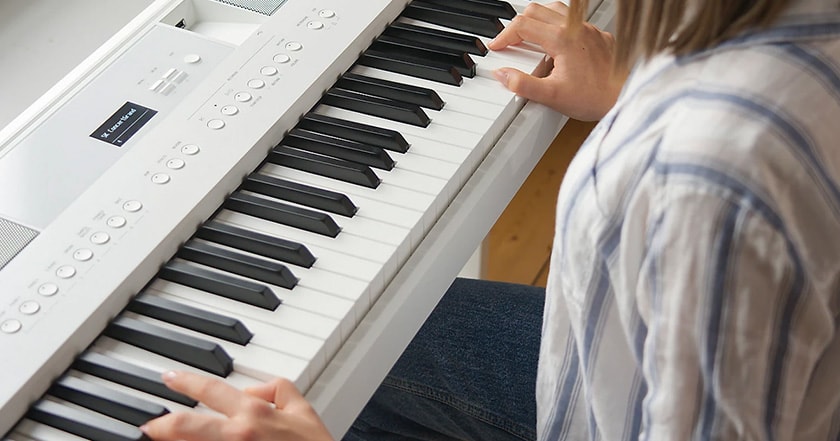 Kawai ES520 Digital Piano Play Along