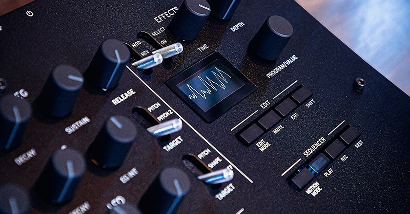 KORG minilogue xd Inverted Limited Edition Synthesizer Sequencer